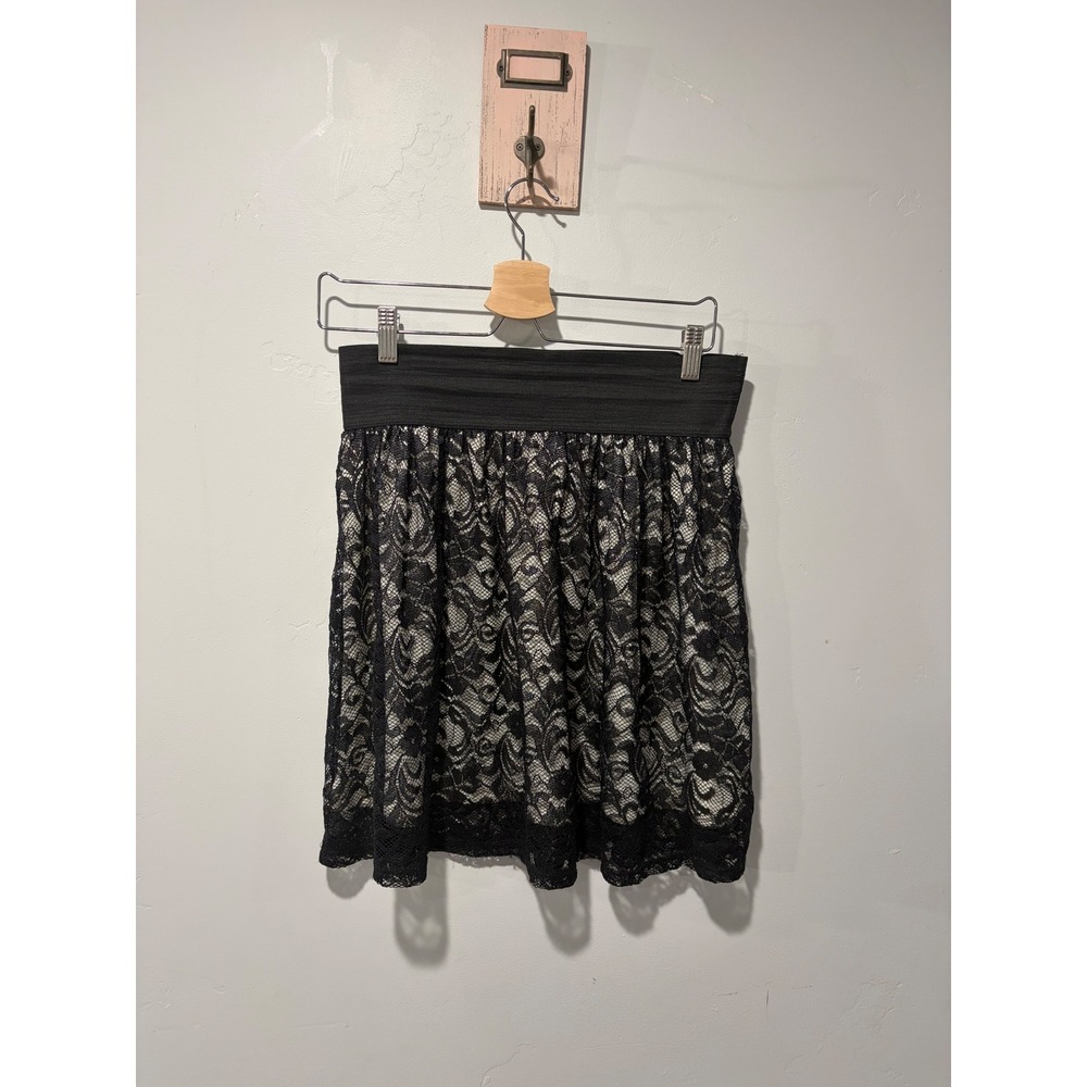 French Atmosphere Black Lace Mini Skirt Floral Elastic Waist Made in USA L